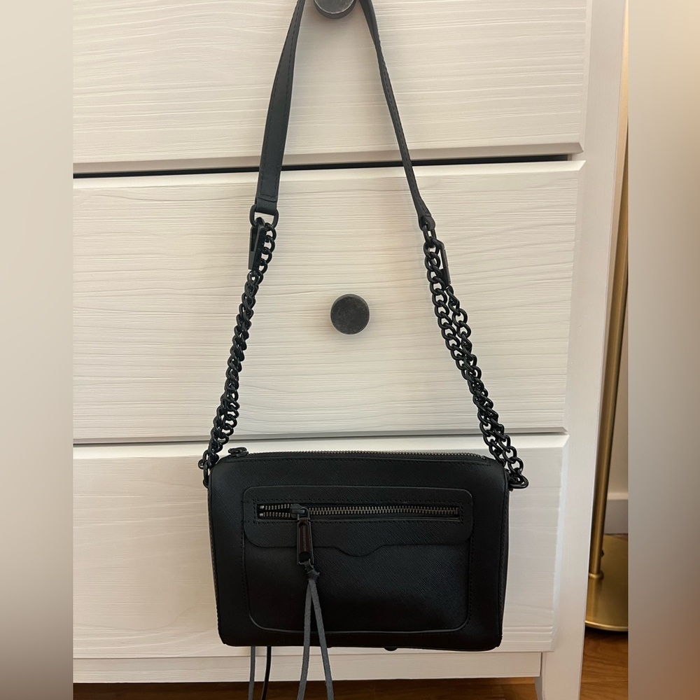 REBECCA MINKOFF AVERY BLACK SAFFIANO LEATHER CROSSBODY BAG